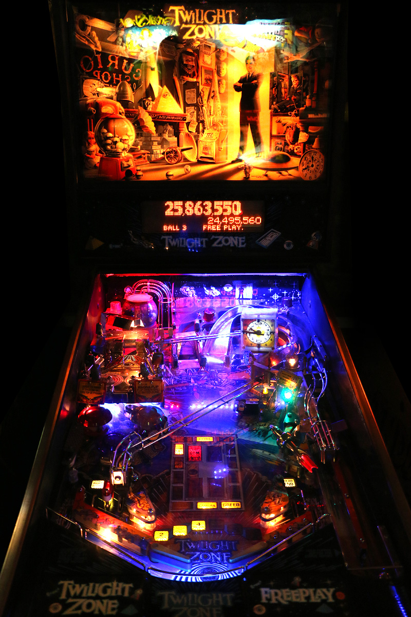 Illustration for article titled Not Safe For Play? The Evolution of Pinball Machines